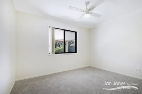 Property photo of 8 Tasman Court Kippa-Ring QLD 4021