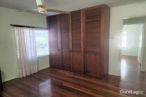 Property photo of 121 Greenslopes Street Edge Hill QLD 4870