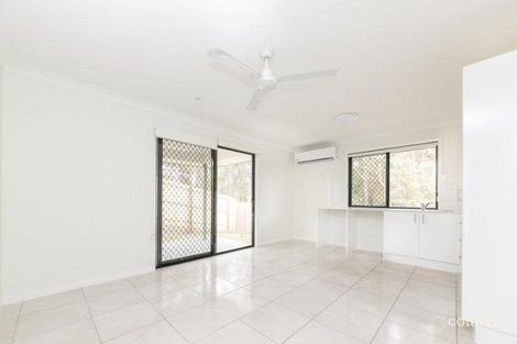 Property photo of 2/5 Diltar Street Loganlea QLD 4131