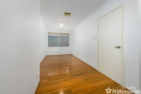 Property photo of 5 Kersey Path Wellard WA 6170