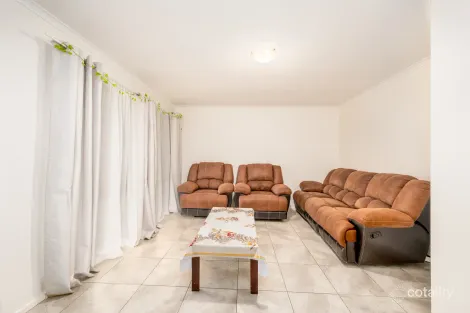 Property photo of 5 Poplar Avenue Shepparton VIC 3630