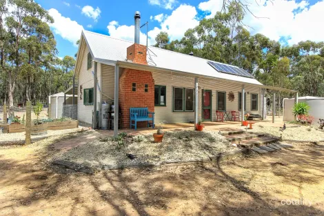 125 Campbells Lane, Tooborac, VIC 3522