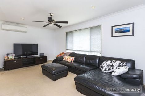 Property photo of 13A Davis Street Speers Point NSW 2284