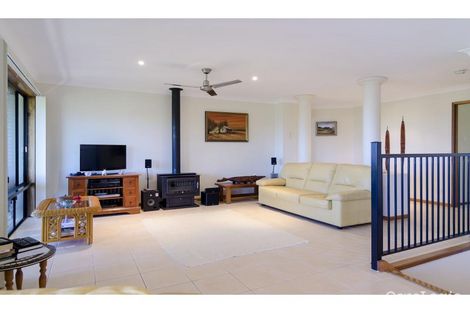 Property photo of 12 Voyagers Place Sunrise Beach QLD 4567