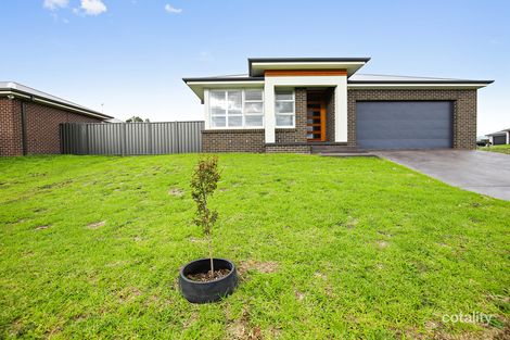 Property photo of 4 Andres Street Orange NSW 2800