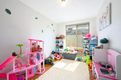 Property photo of 8 Lisbon Way Seville Grove WA 6112