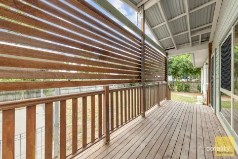 Property photo of 1/17-19 Gladstone Street Emerald QLD 4720