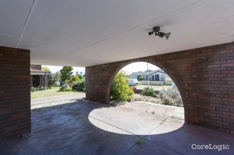 Property photo of 7 Dolphin Way Beldon WA 6027