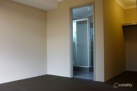 Property photo of 5 Narbonne Way Piara Waters WA 6112