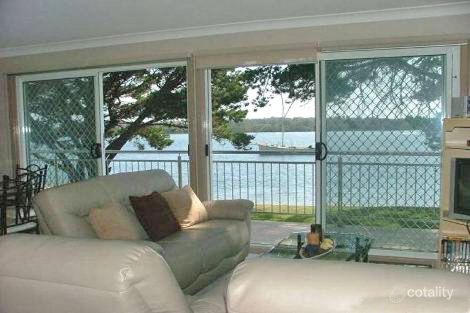 73 Adelaide St, Greenwell Point, NSW 2540