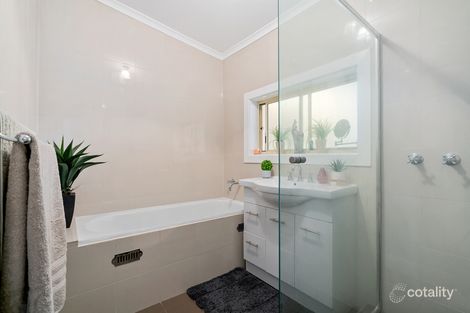 15 Maud St, Ethelton, SA 5015