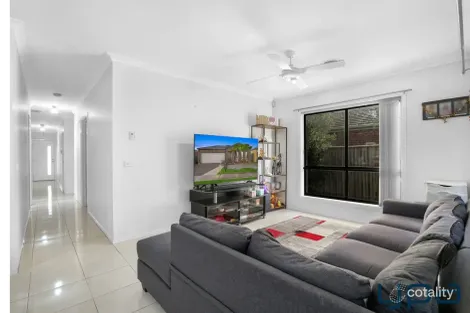 Property photo of 38 Larson Avenue Tarneit VIC 3029