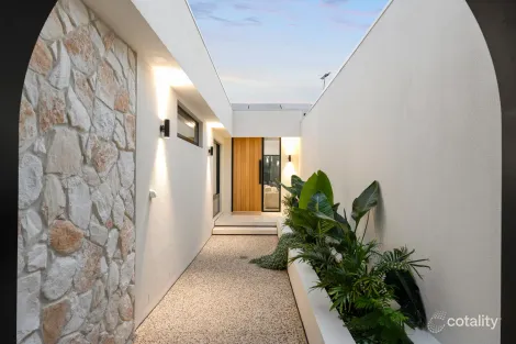 Property photo of 41A Catherine Street Clapham SA 5062