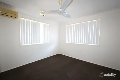 Property photo of 13 Sunrise Crescent Gracemere QLD 4702