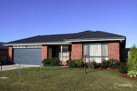 Property photo of 5 Manning Court Pakenham VIC 3810