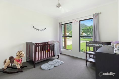 Property photo of 3 Flinders Court Cannonvale QLD 4802