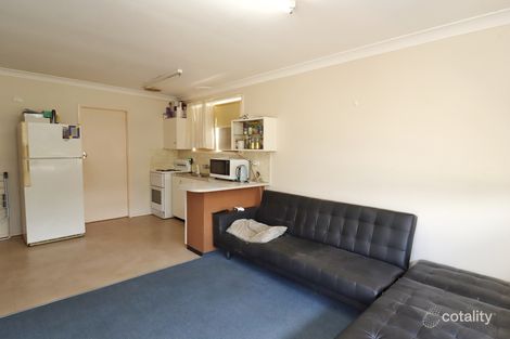 Property photo of 9 Kooralla Walk Cowra NSW 2794