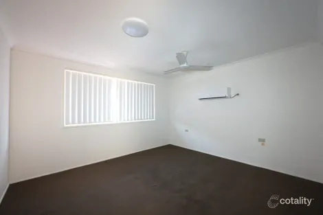 Property photo of 13 Sunrise Crescent Gracemere QLD 4702