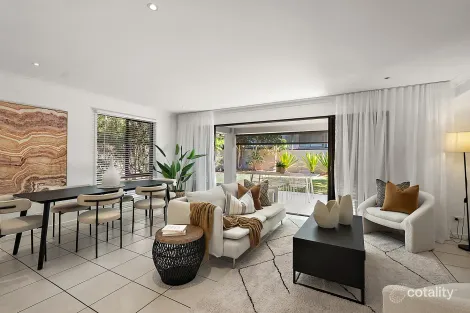 1/1 Silvermaple St, Robina, QLD 4226