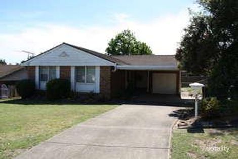 37 Ardrossan Cres, St Andrews, NSW 2566