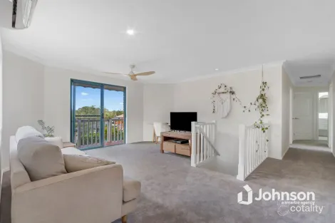 Property photo of 2 Acero Court Nerang QLD 4211