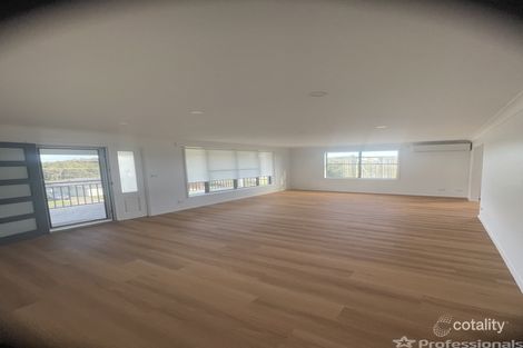 Property photo of 60 Lakeview Crescent Forster NSW 2428