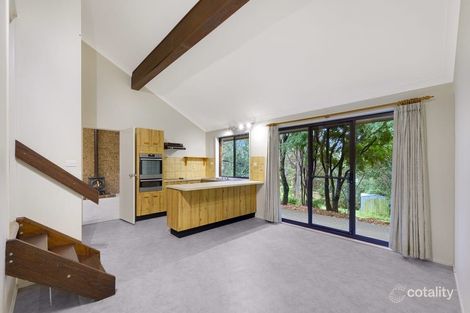 28 Henderson Rd, Wentworth Falls, NSW 2782