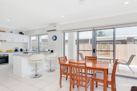 Property photo of 18/26 Careel Close Helensvale QLD 4212