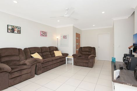 Property photo of 18/26 Careel Close Helensvale QLD 4212