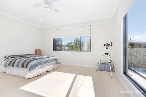 Property photo of 50 Ruth Miller Close Fig Tree Pocket QLD 4069