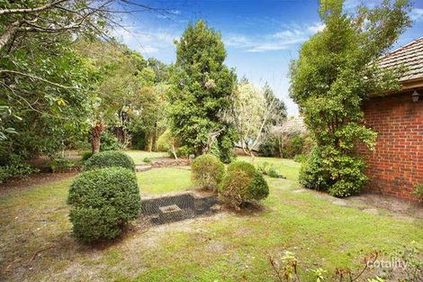Property photo of 10 Waiora Road Caulfield North VIC 3161