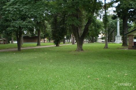 Property photo of 2/102 George Street Singleton NSW 2330