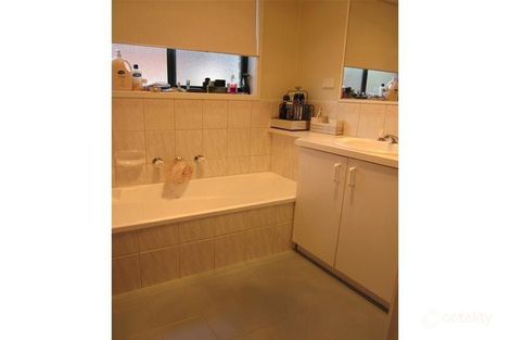 Property photo of 1 Northumberland Drive Epping VIC 3076