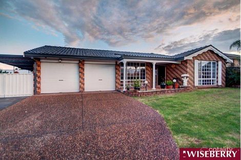 34 Fraser St, Macquarie Fields, NSW 2564