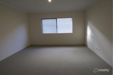Property photo of 6 Gloss Street Dayton WA 6055