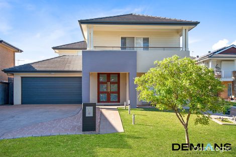 Property photo of 22 Fairway Close Moorebank NSW 2170