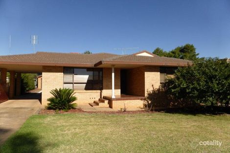 9 Thornbury St, Parkes, NSW 2870