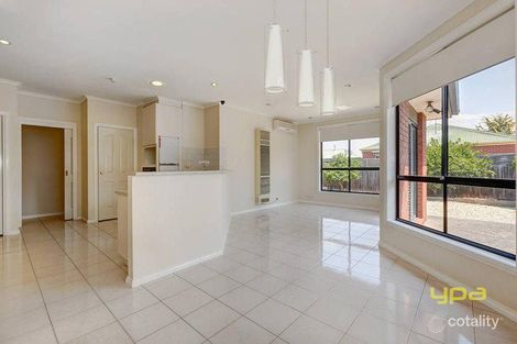 Property photo of 7 Bignell Court Roxburgh Park VIC 3064