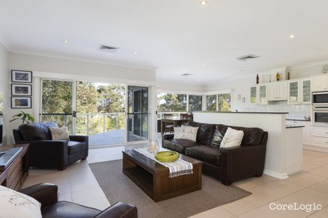 Property photo of 39 Arnott Crescent Warriewood NSW 2102