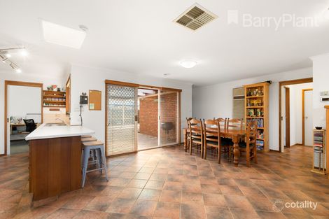 Property photo of 18 Virgilia Drive Hoppers Crossing VIC 3029