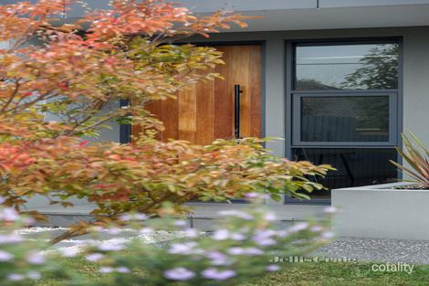 Property photo of 10A Yaralla Road Bentleigh East VIC 3165
