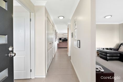 Property photo of 28 Broomfield Crescent Hunterview NSW 2330