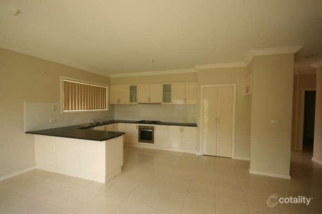 Property photo of 2/9 Leonard Avenue St Albans VIC 3021