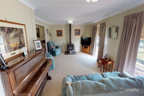 Property photo of 18 Tarcutta Street Ladysmith NSW 2652