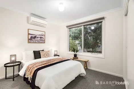 Property photo of 2/25 Humber Road Croydon North VIC 3136