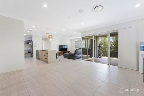 Property photo of 19 Simmental Way Calala NSW 2340