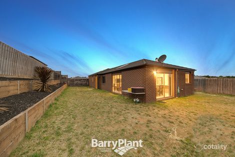 Property photo of 19 Skipton Street Drouin VIC 3818
