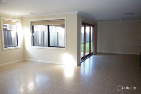 Property photo of 57 Nossal Drive Point Cook VIC 3030