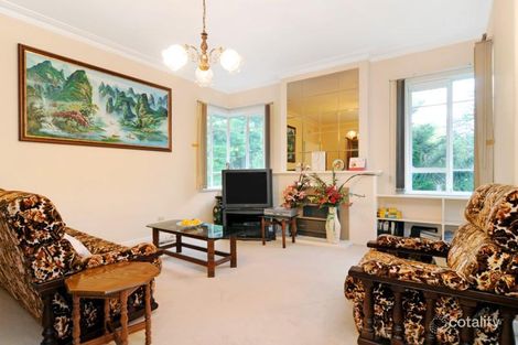 Property photo of 5 Burne Court Kew VIC 3101