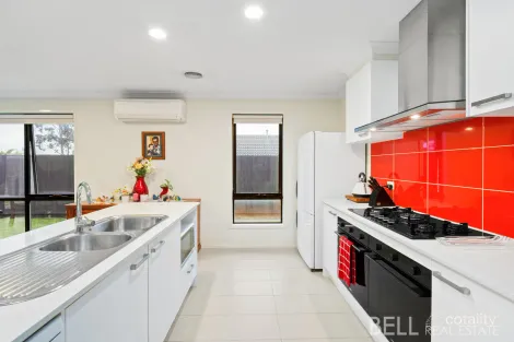 Property photo of 7 One Tree Lane Montrose VIC 3765